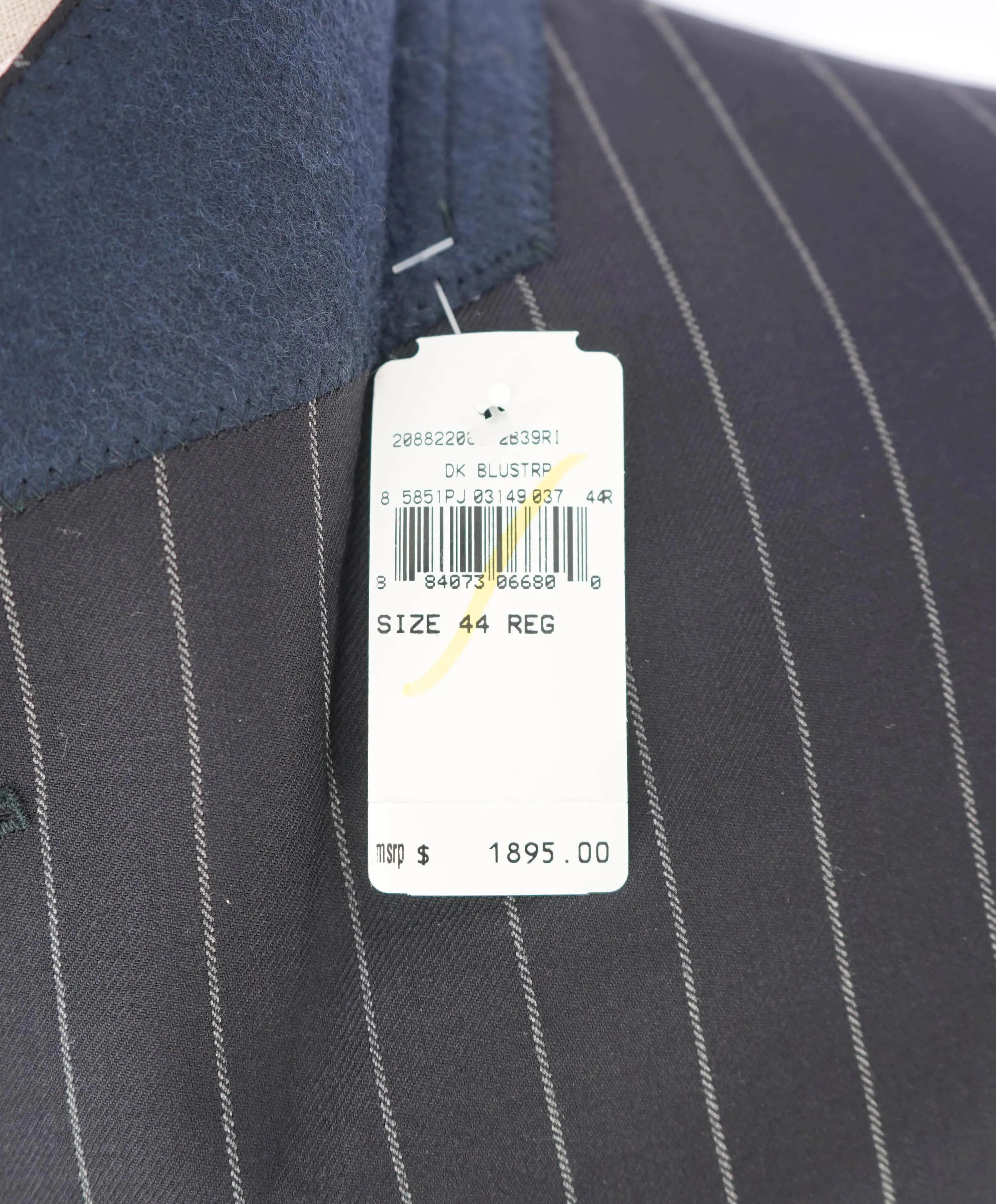 $1,895 ARMANI COLLEZIONI - Chalk Striped *G LINE* Notch Lapel Suit - 44R
