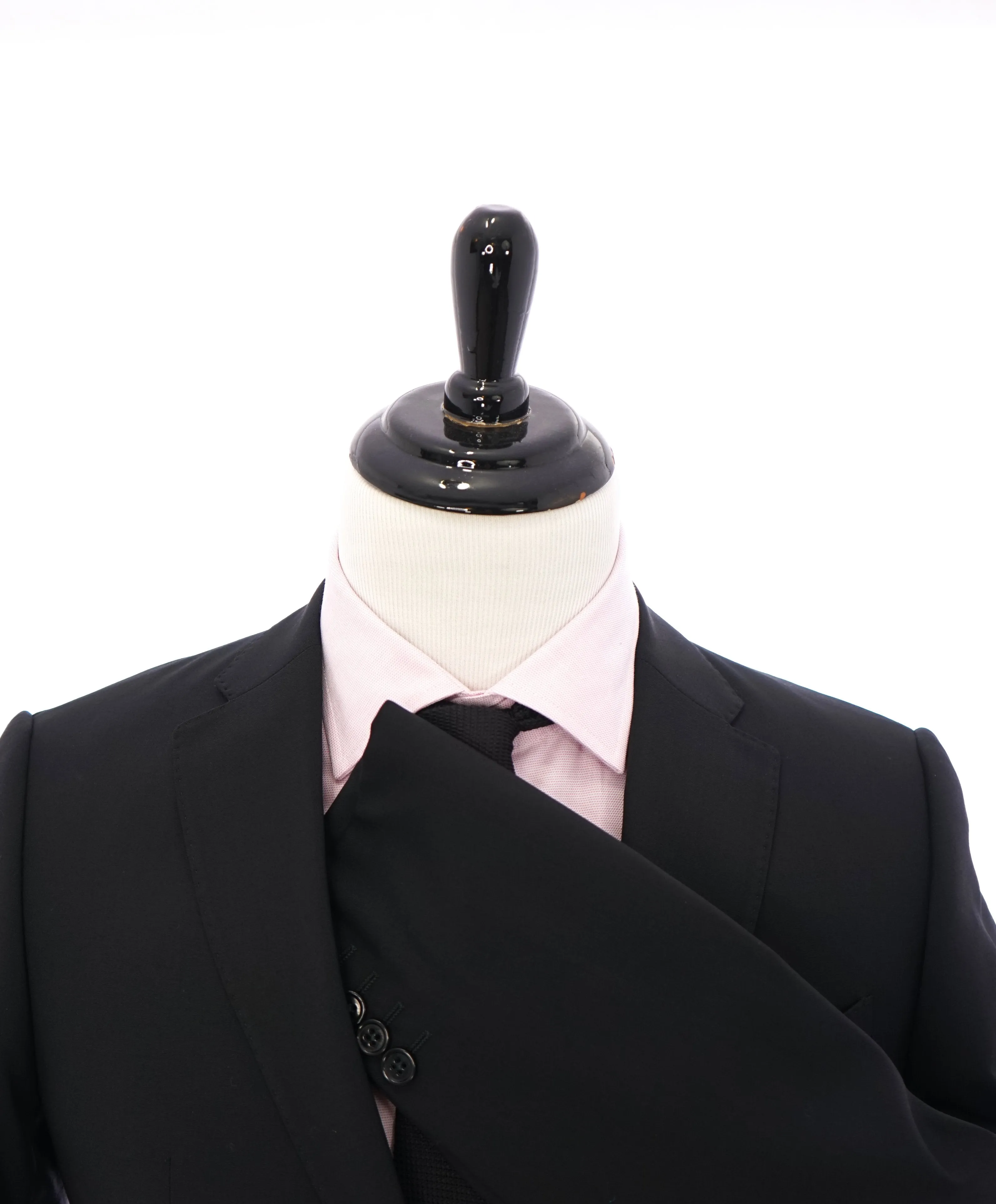 $1,895 ARMANI COLLEZIONI - "M Line" Slim Modern Black Notch Lapel Suit - 42R