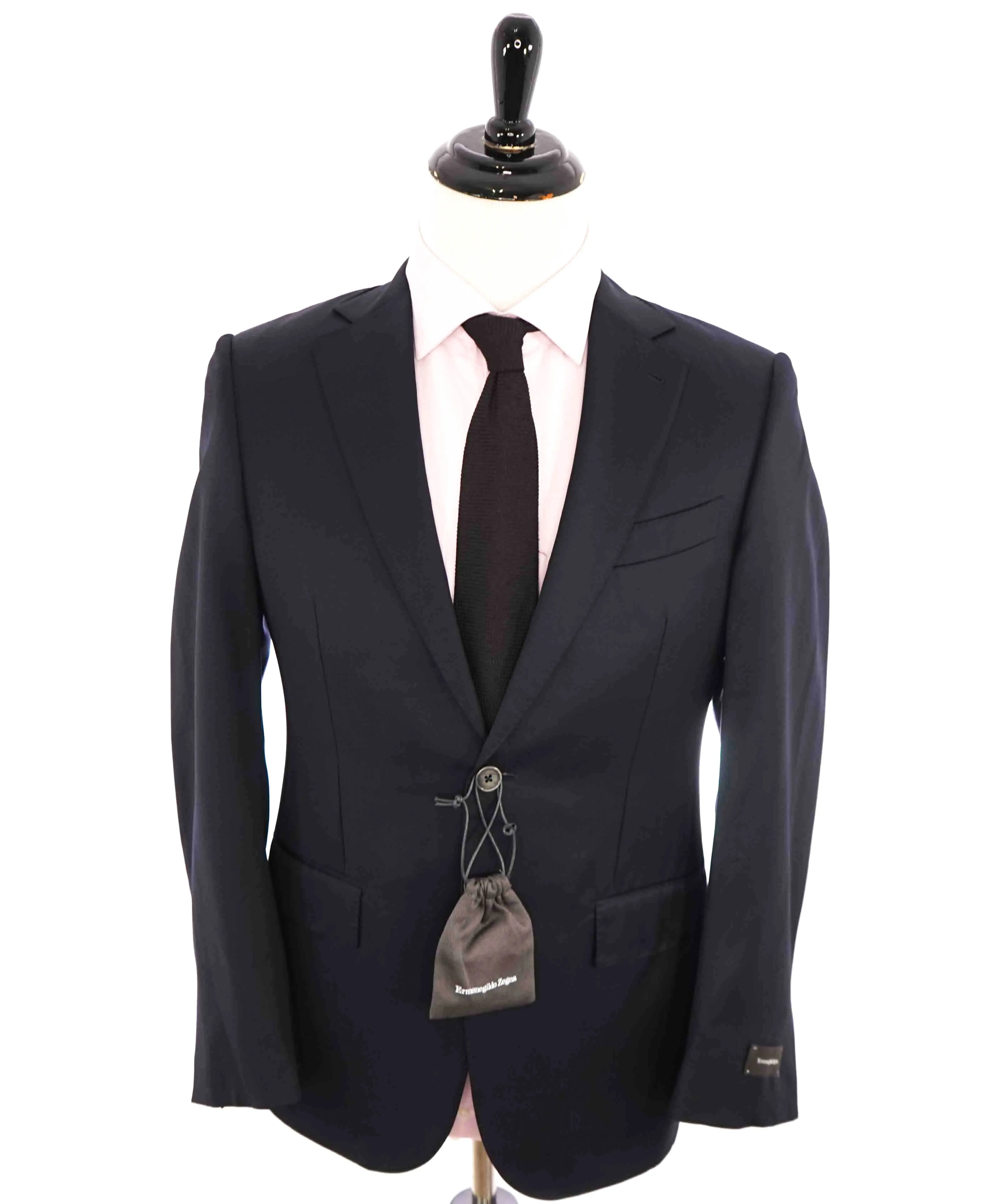 $3,250 ERMENEGILDO ZEGNA - "MICRONSPHERE" *Closet Staple* Navy Suit - 40L