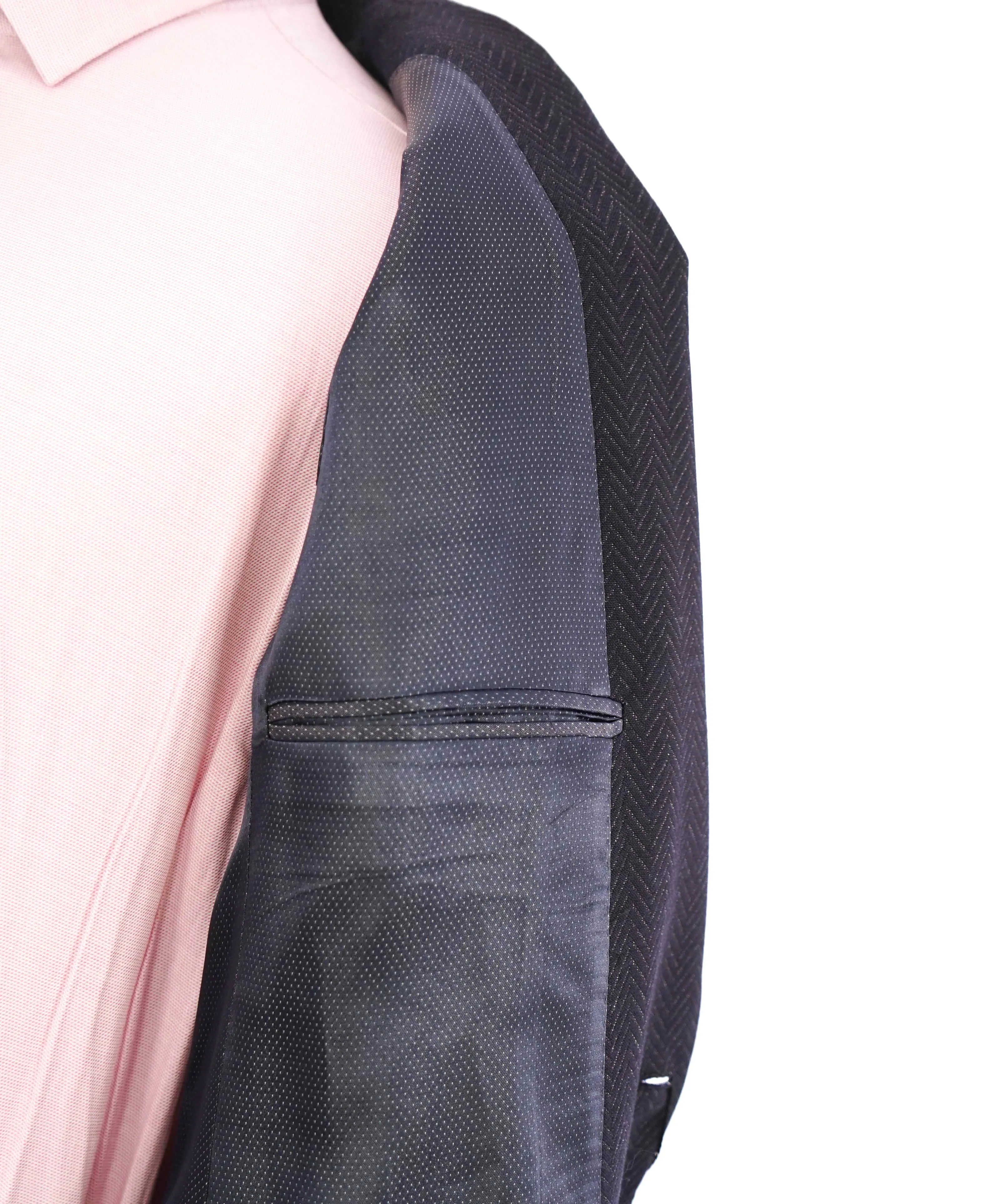 $3,795 GIORGIO ARMANI - "SOHO" Navy Peak Lapel Herringbone Suit - 42R