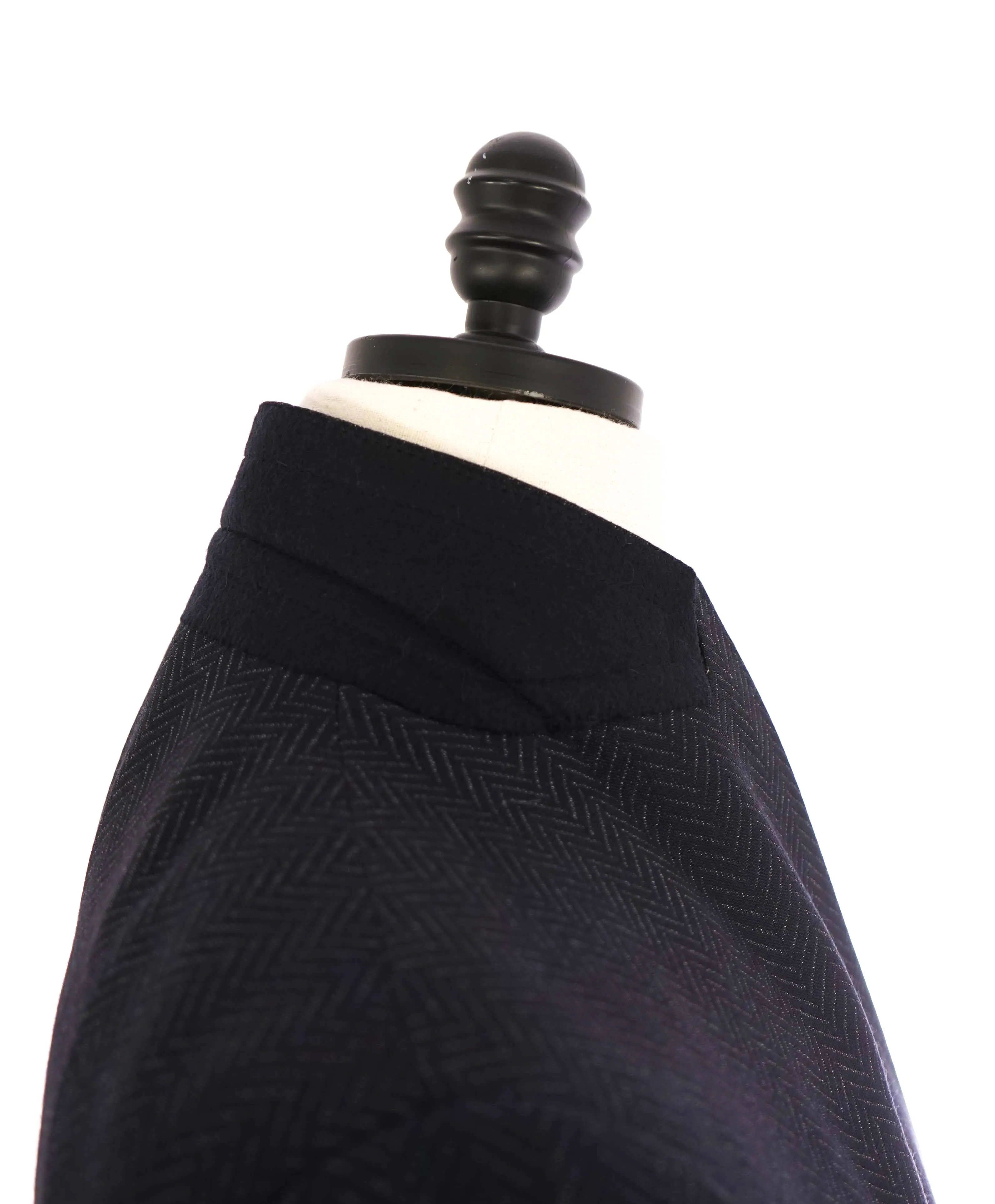$3,795 GIORGIO ARMANI - "SOHO" Navy Peak Lapel Herringbone Suit - 42R