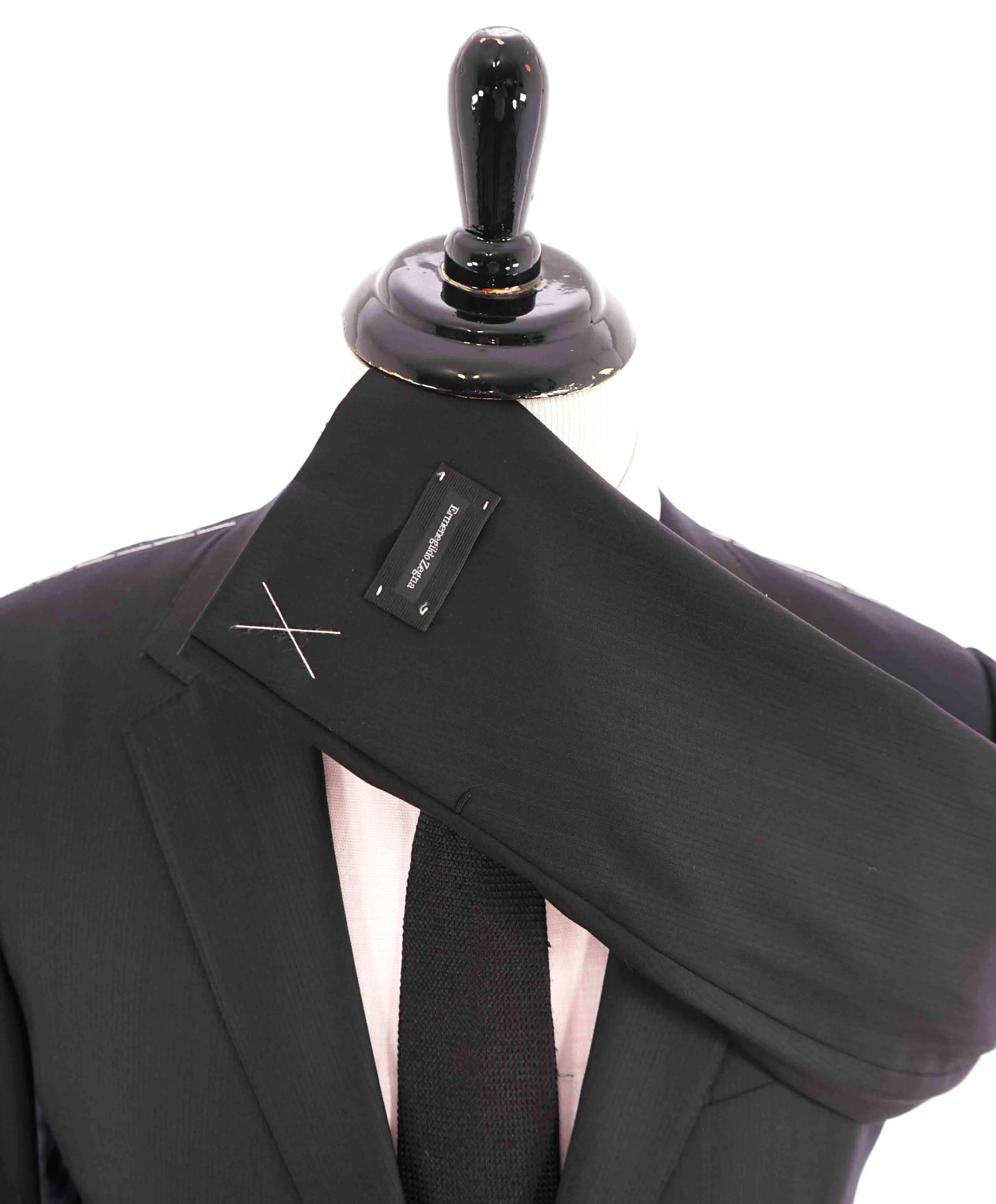 $3,990 ERMENEGILDO ZEGNA - "15 MILMIL 15" Black Textured Premium Suit - 42R