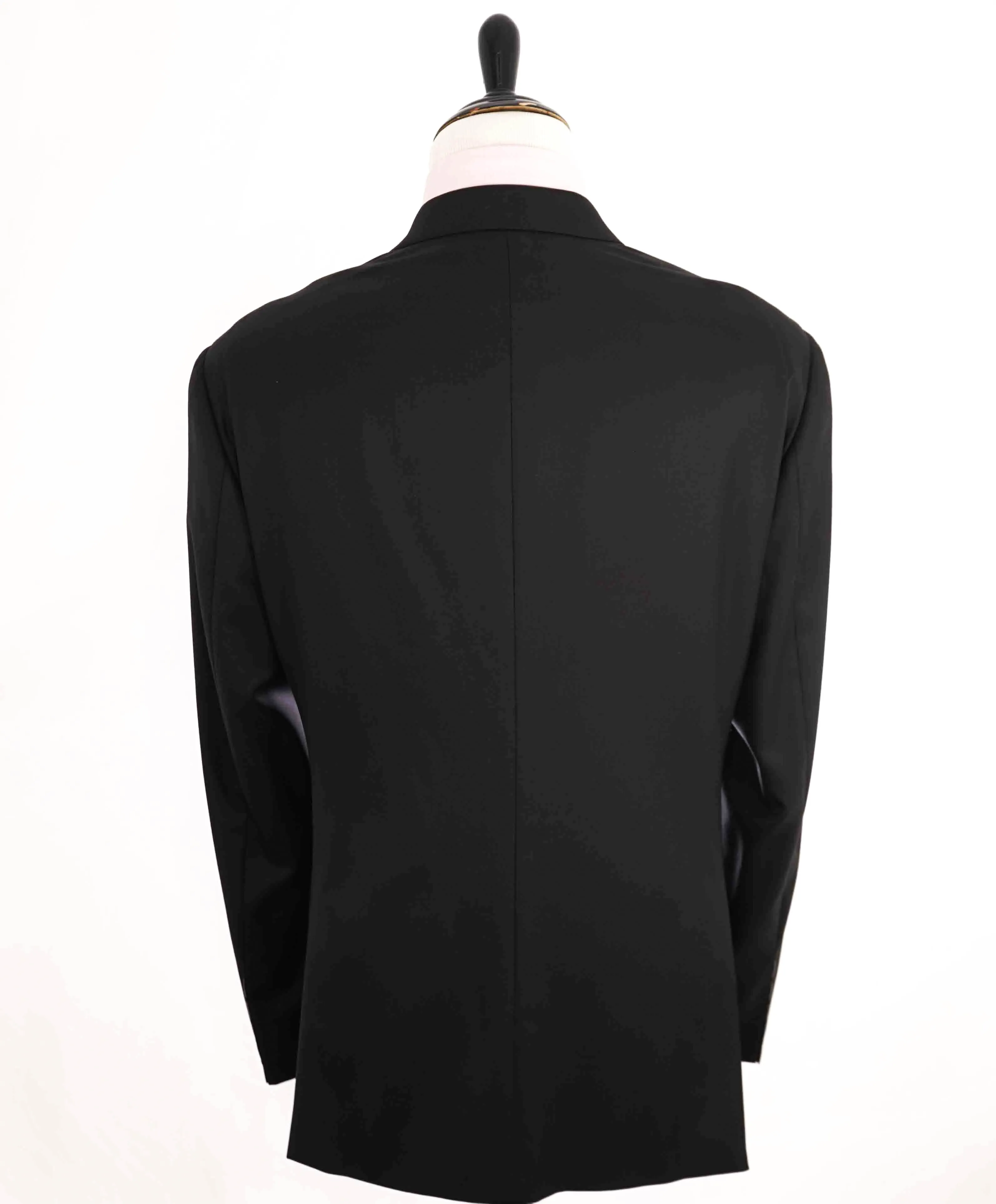 $3,995 GIORGIO ARMANI - "SOFT" Black SILK LINED 160's Peak Lapel Tuxedo - 48R