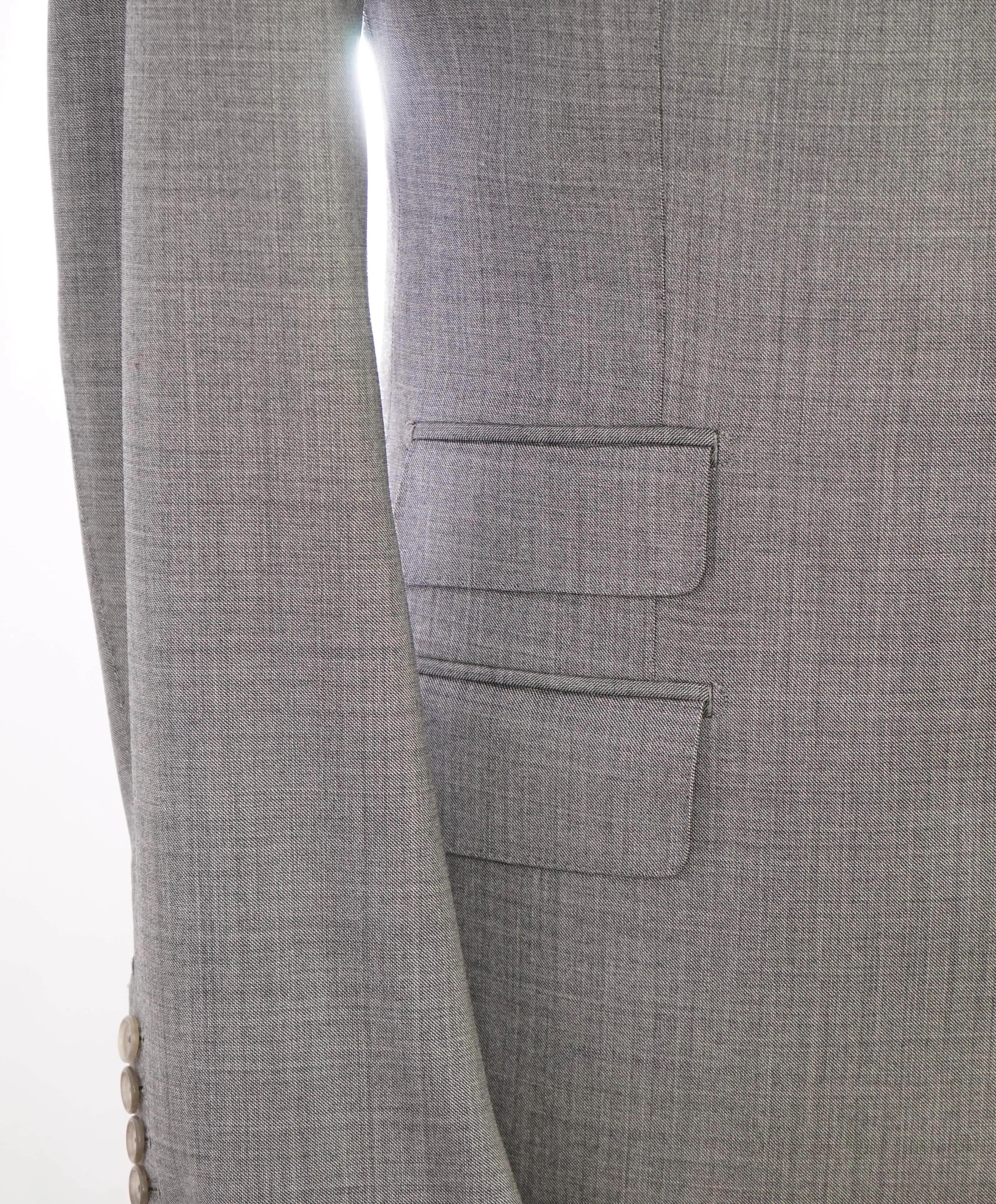 $5,970 TOM FORD - 2-Piece "FIT Y" Gray Peak Lapel Solid Side Tab Suit - 46R (56EU)