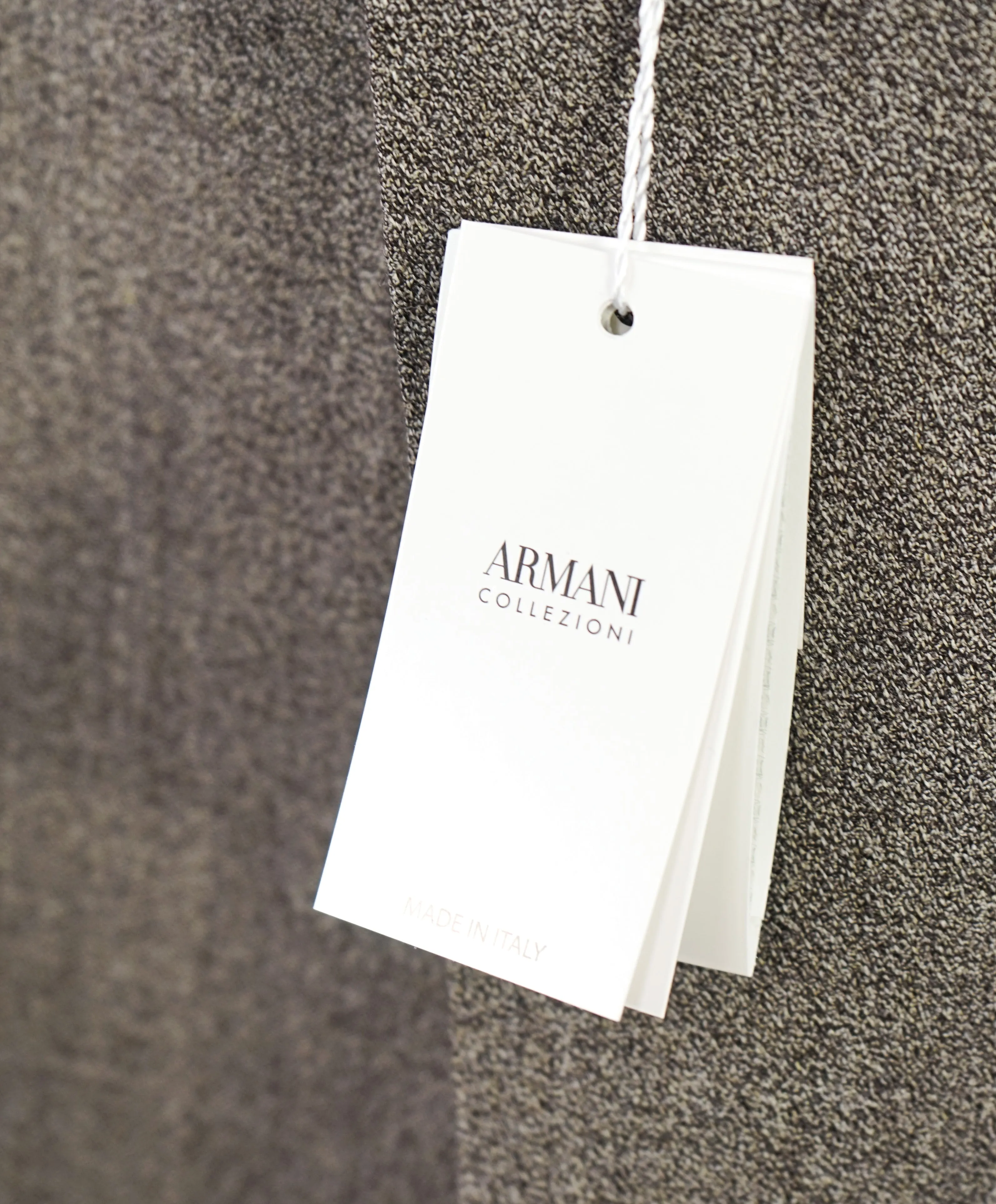 ARMANI COLLEZIONI -  "G Line" MELANGE Brown & Gray 2-Button Suit - 50R