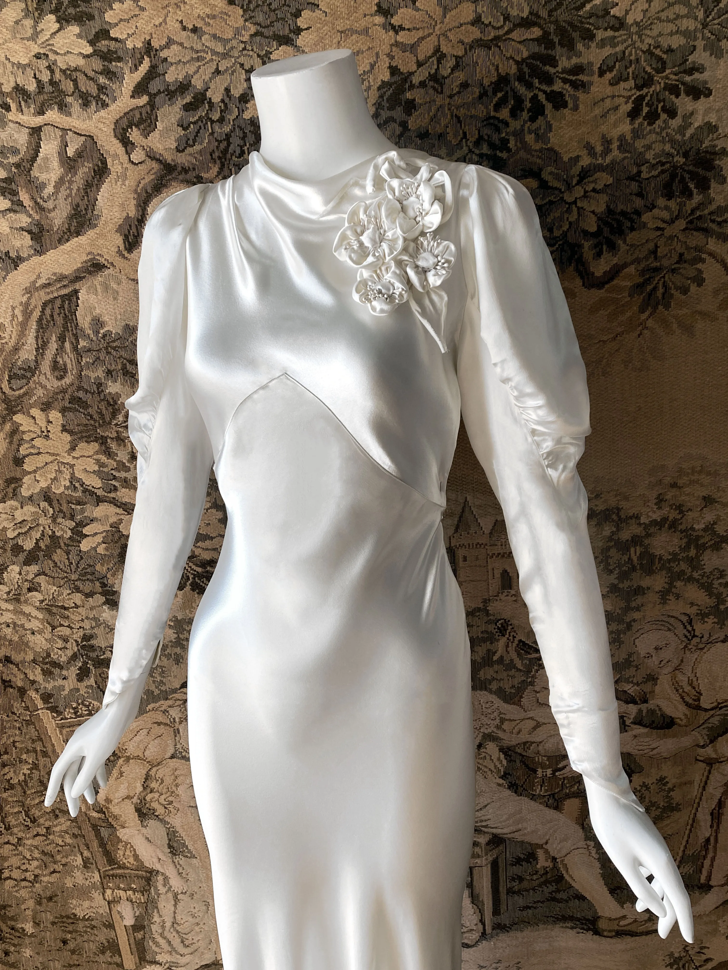 Art Deco 1930s Wedding Dress with Corsage