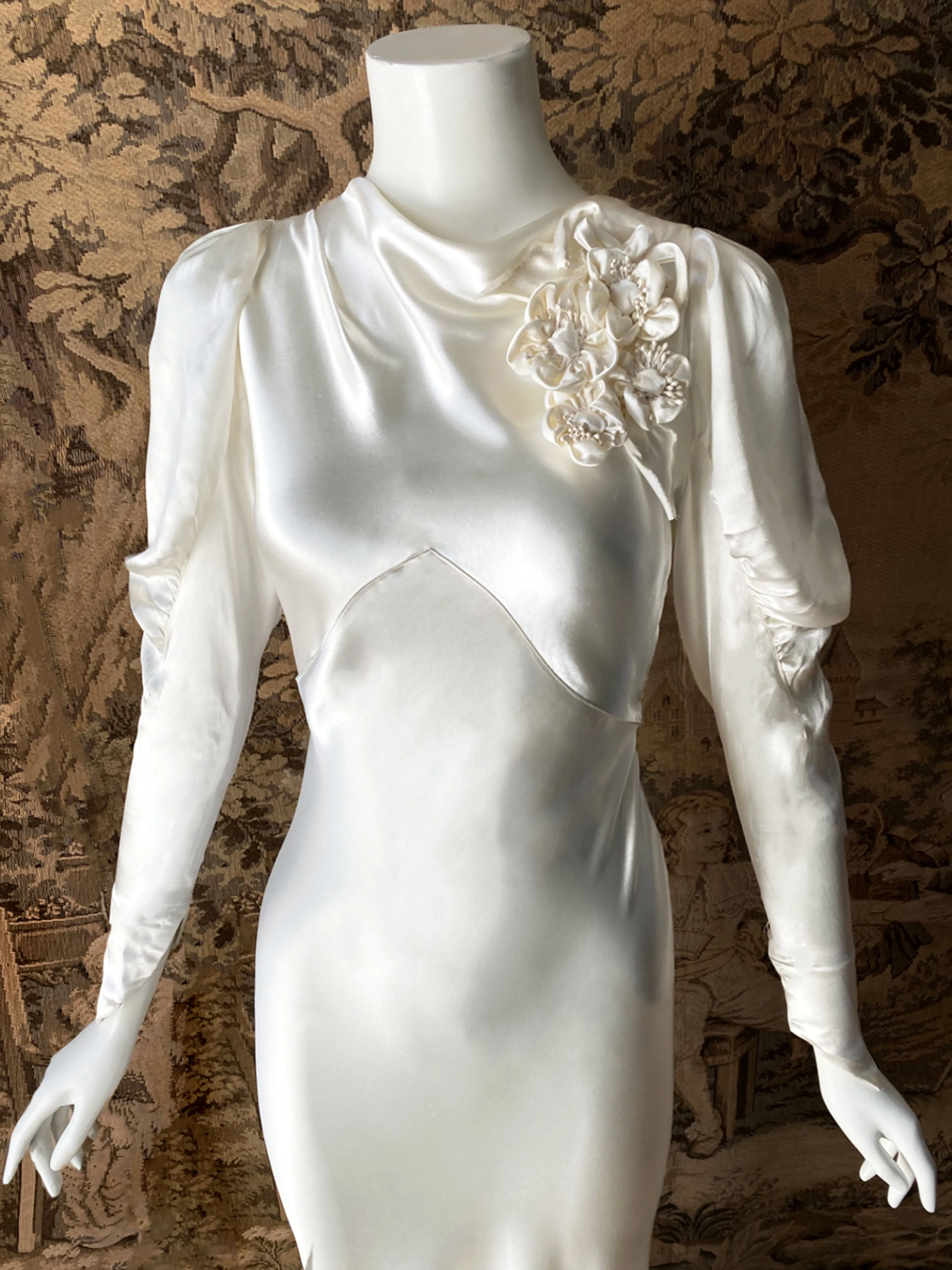 Art Deco 1930s Wedding Dress with Corsage