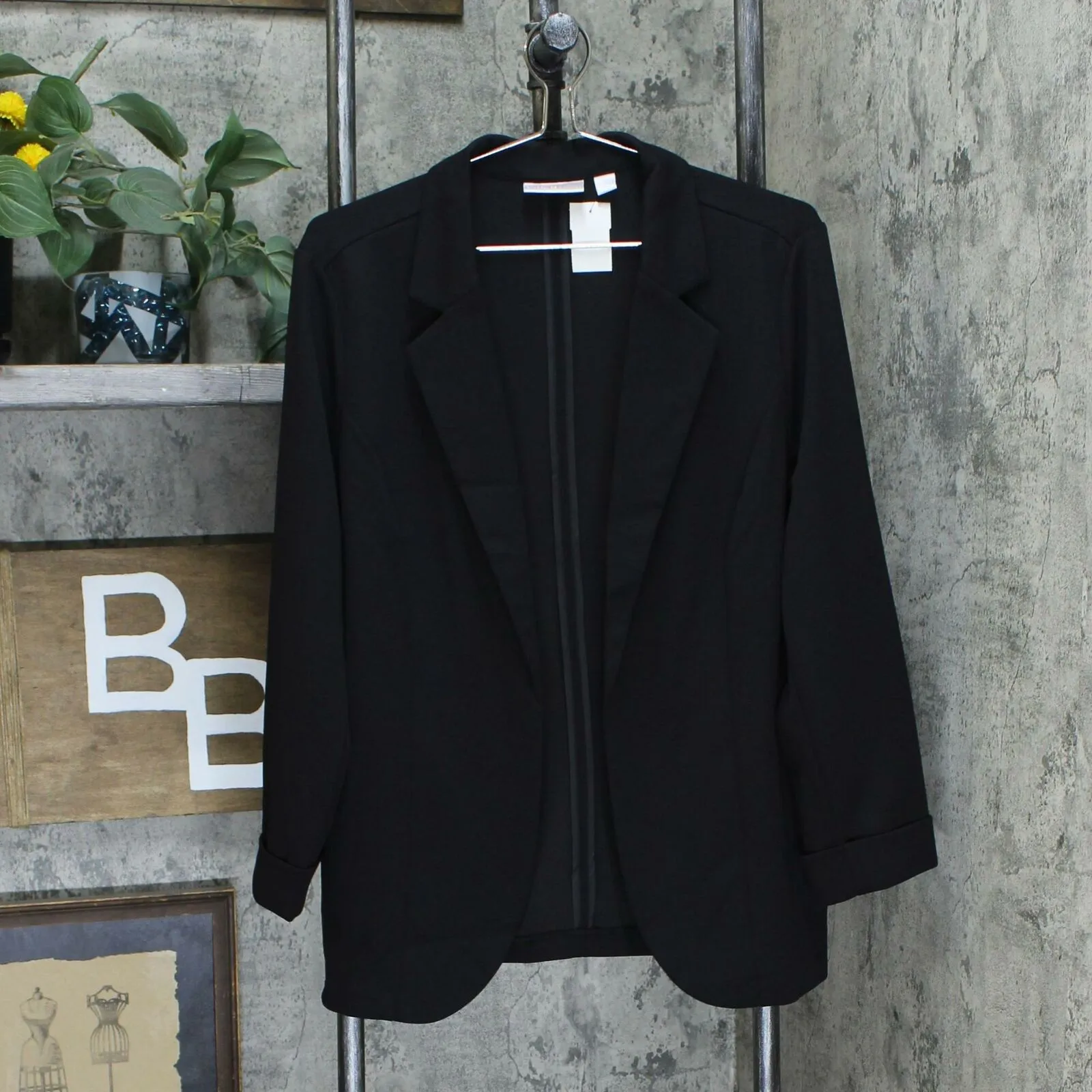 Belle by Kim Gravel Women's Cuffed Sleeve Stretch Blazer