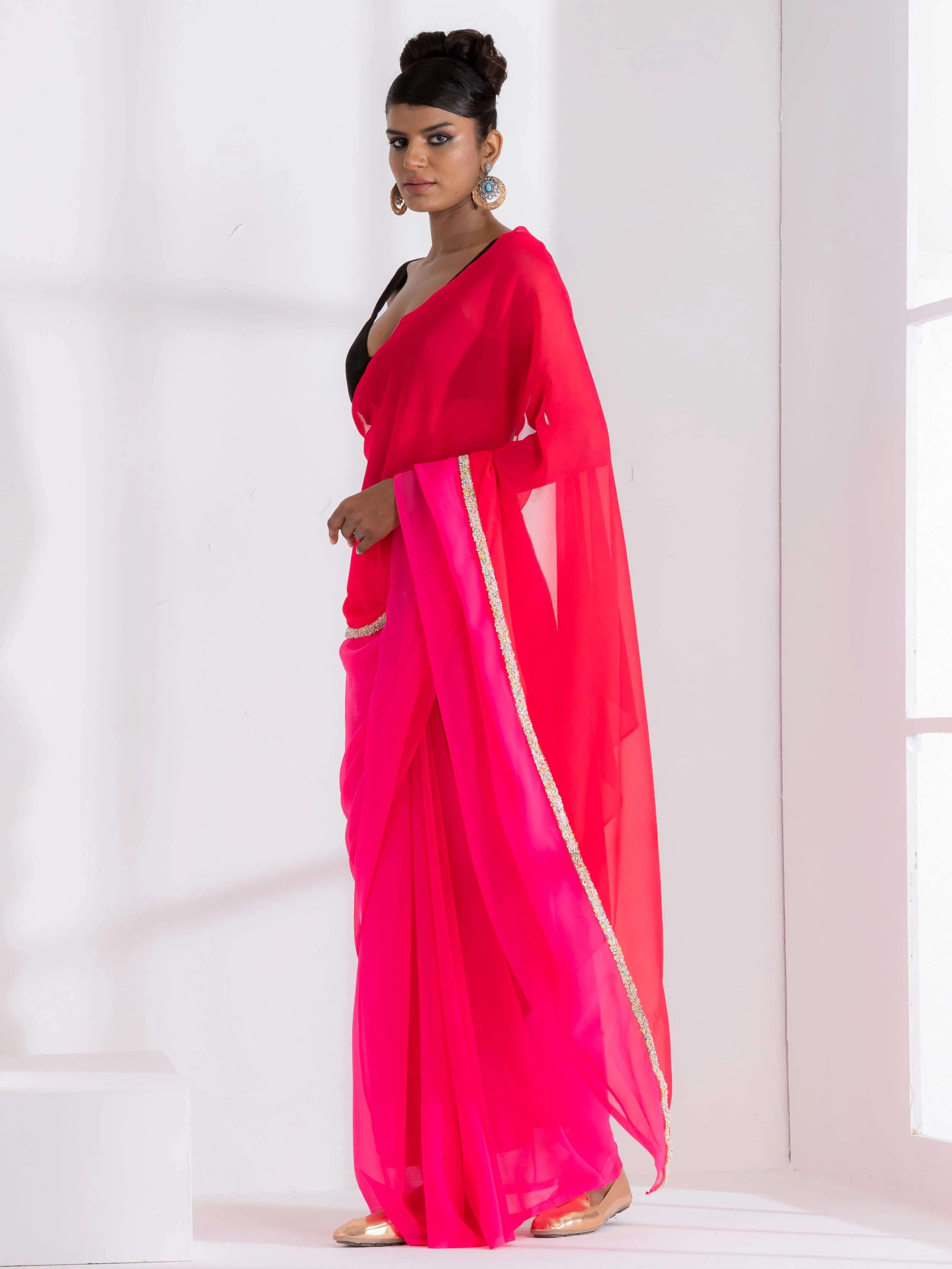 Carnation and Lily Triangle Georgette Saree with lace and Black Posh Blouse Fabric