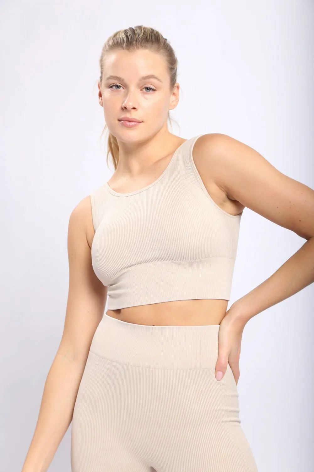 Carolyne Ribbed Cut-out Back Mineral Wash Seamless Hybrid Sports Bra