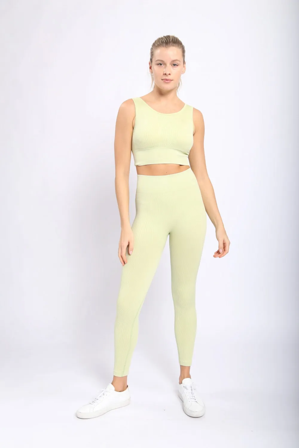 Carolyne Ribbed Cut-out Back Mineral Wash Seamless Hybrid Sports Bra