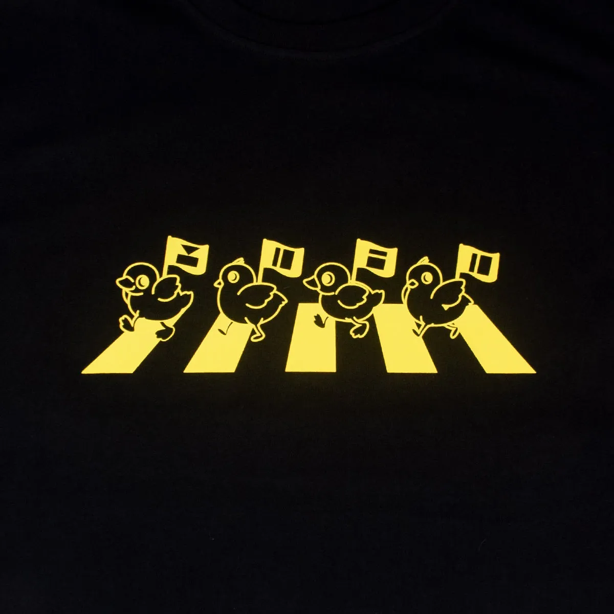 CHICKEEDUCK SPECIAL PRINTED TEE 193/VBIG  過馬路T恤193/VBIG