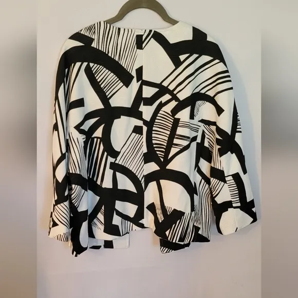 Chico's Black &amp; White Geometric Womens Open Front Blzer Size 2 (Medium)