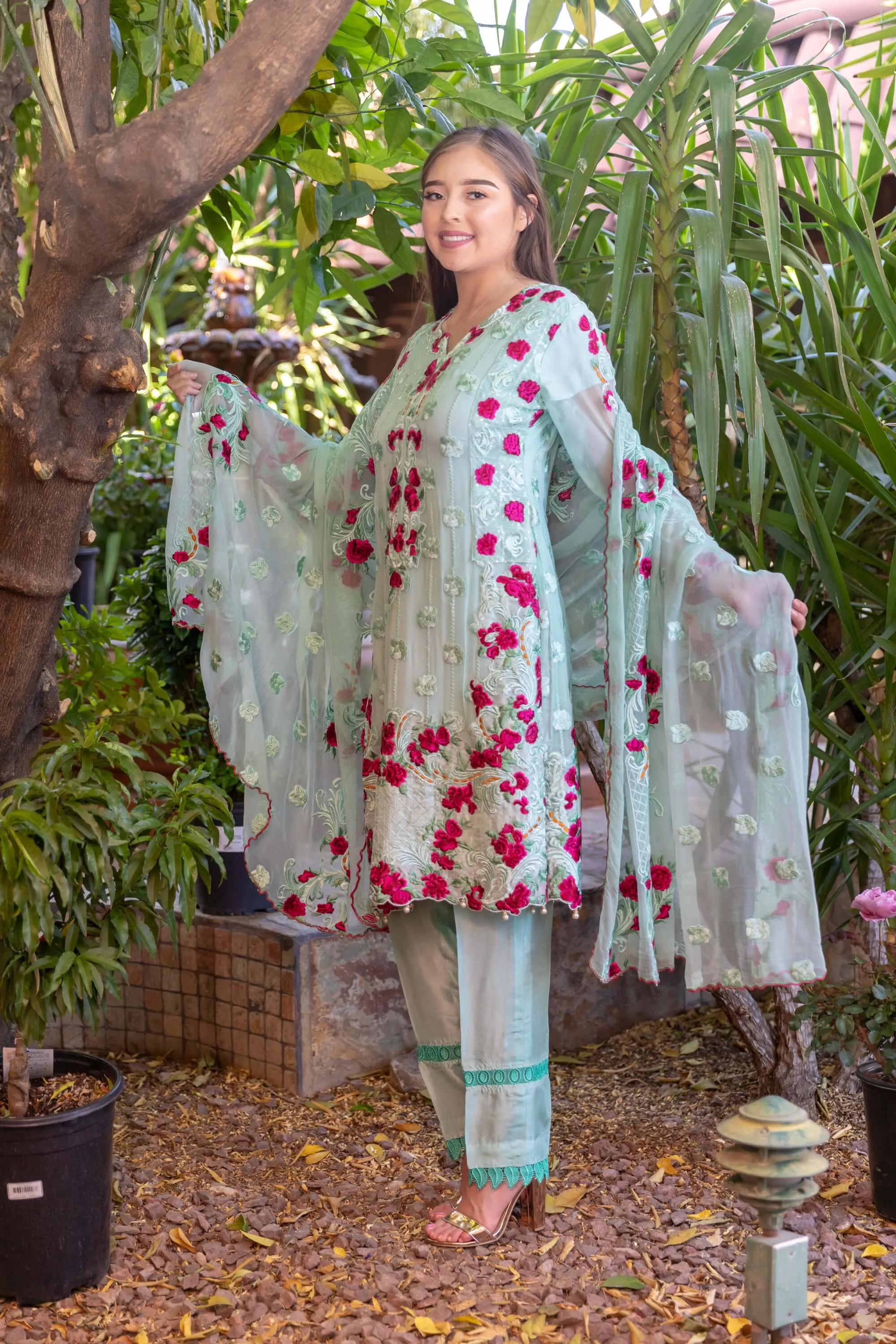 Chiffon Embroidery Suit-Salwar Kameez