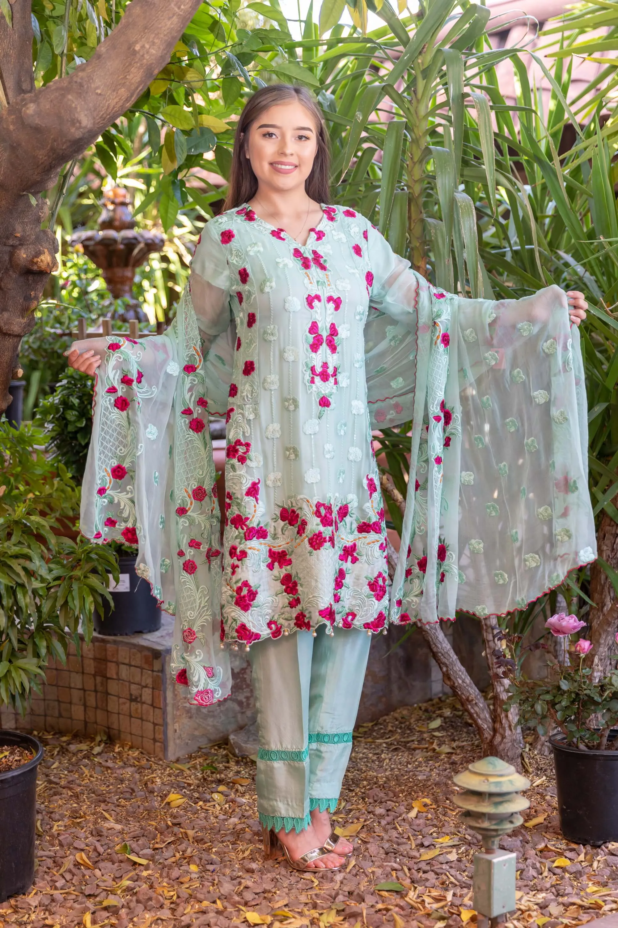 Chiffon Embroidery Suit-Salwar Kameez