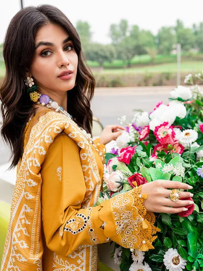 Classic Yellow Pakistani Salwar Kameez Heavily Embroidered Salwar Suit