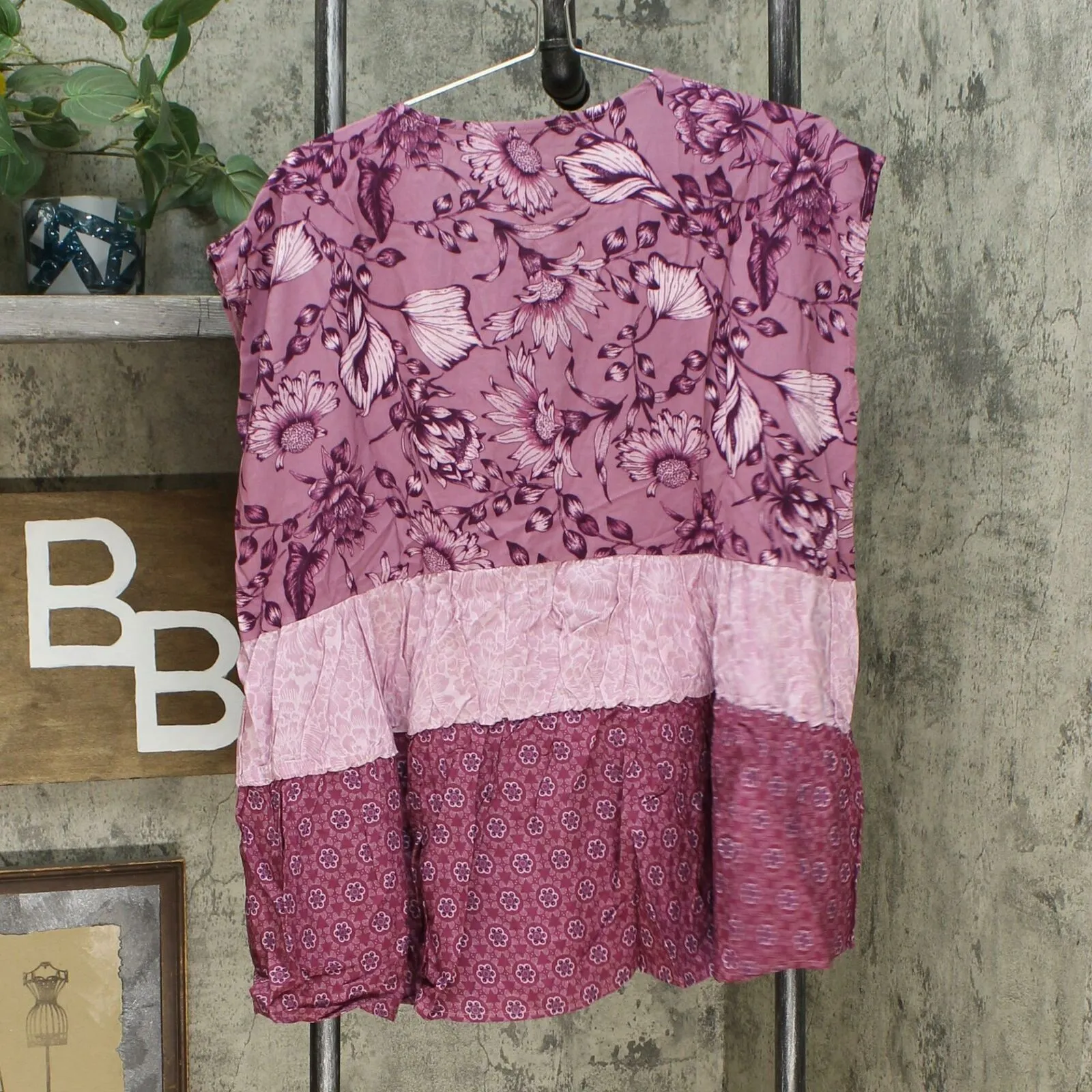DG2 by Diane Gilman Women's Multi Print Tiered Tunic Top