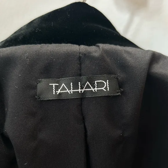 Ellie Tahari Black Velvet Blazer Women’s Size XS