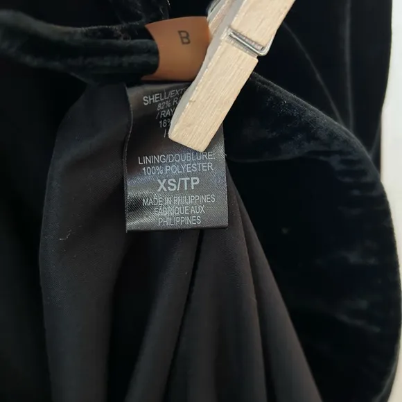 Ellie Tahari Black Velvet Blazer Women’s Size XS