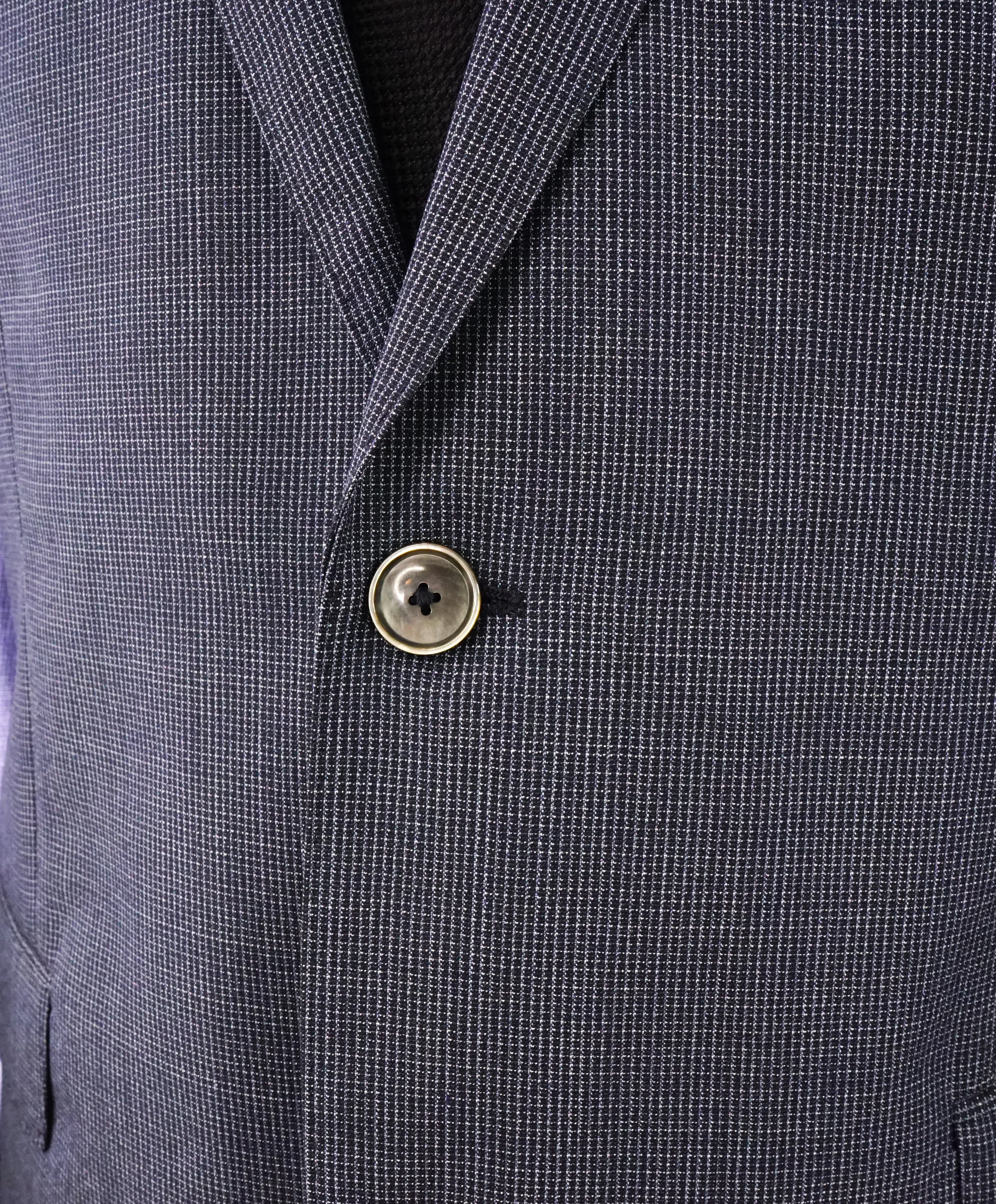 HUGO BOSS - "Guabello" Italian Fabric Blue MicroCheck Blazer Pearl Buttons - 44R