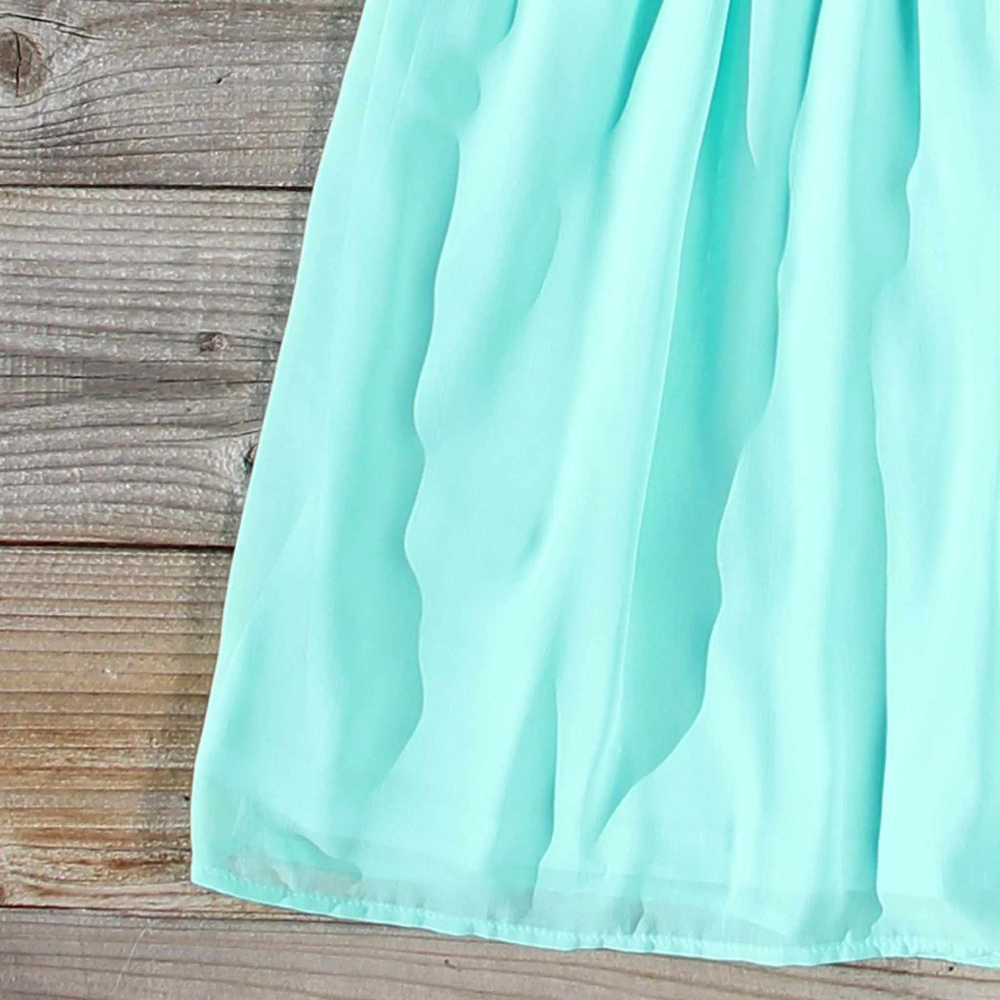 Ice Shadow Dress in Mint