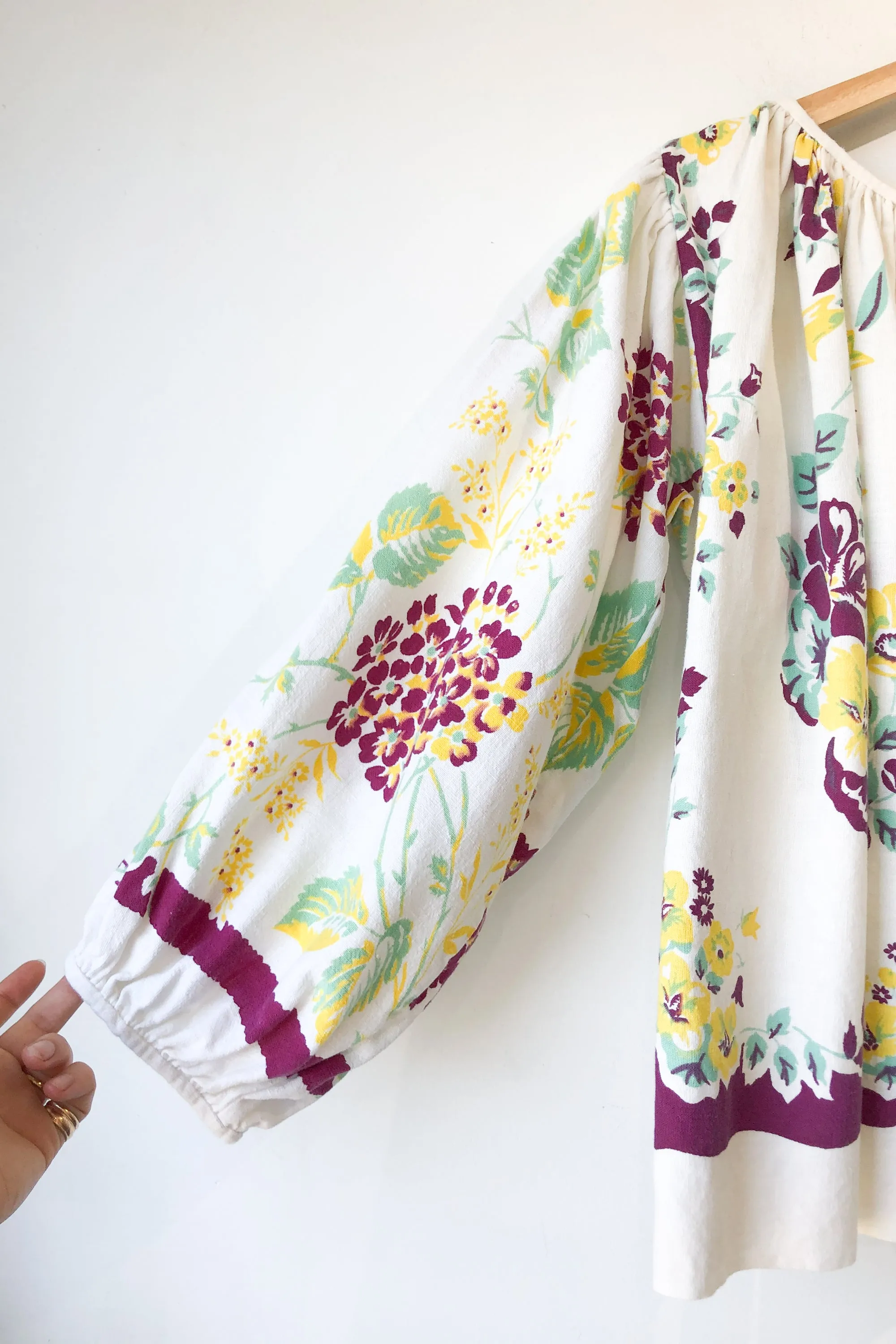 Ilish Purple Tablecloth Top