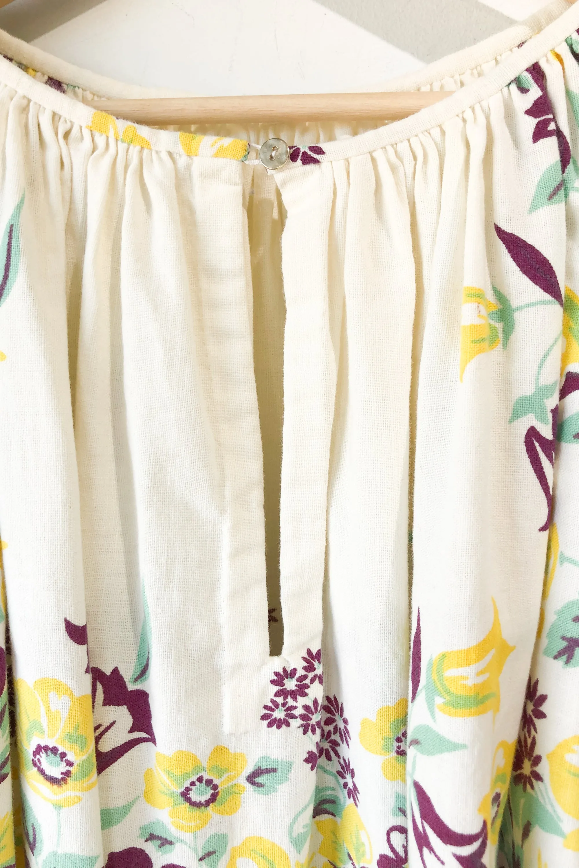Ilish Purple Tablecloth Top