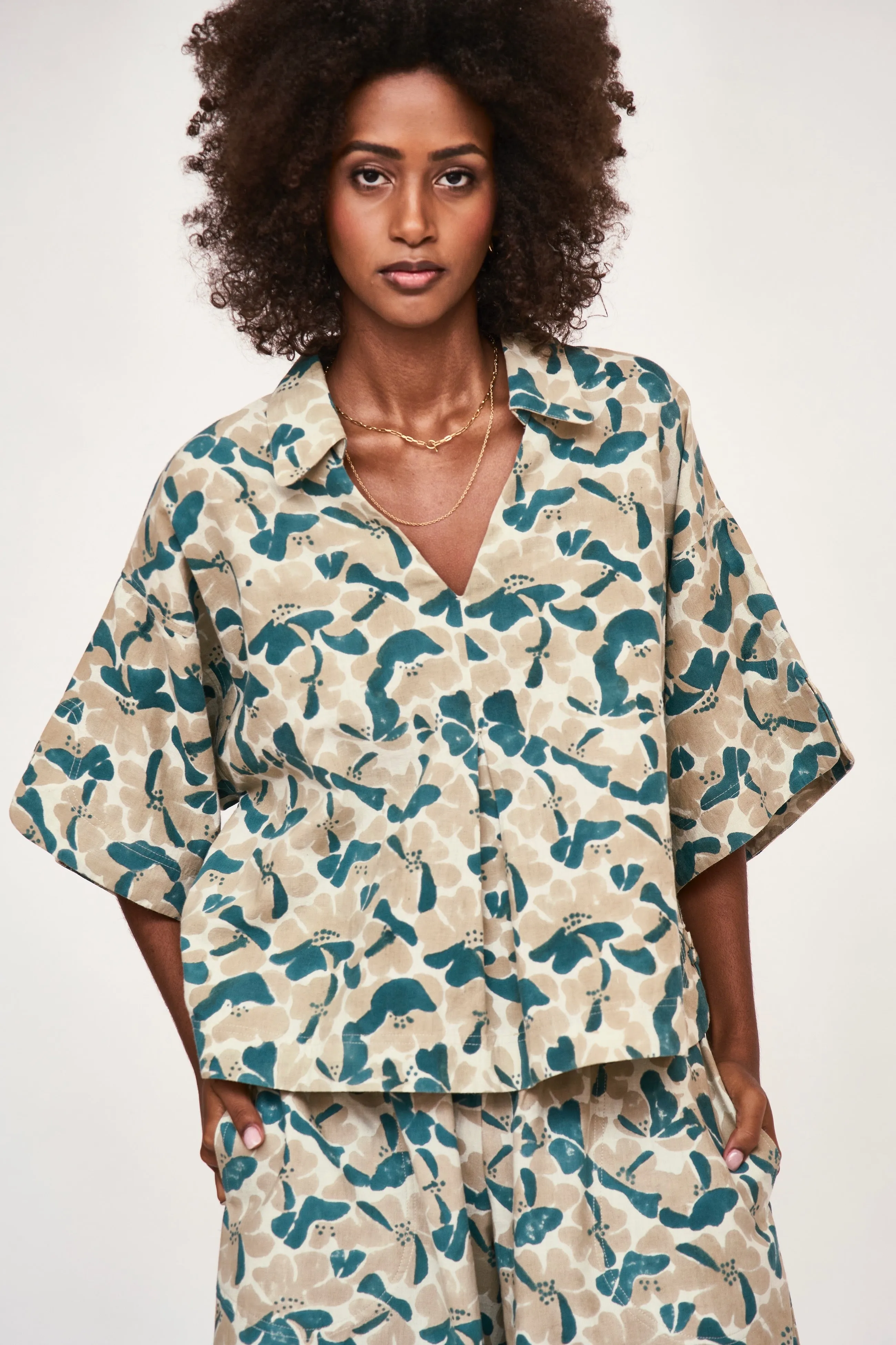 Lanai Top in Plumeria