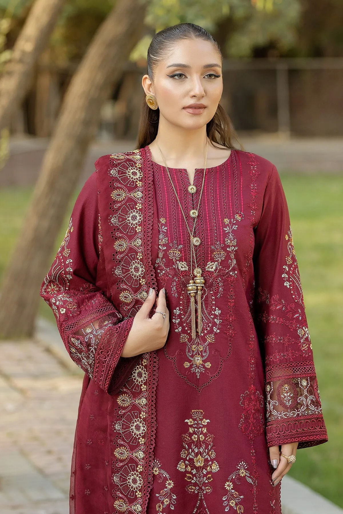 Luxury Maroon Pakistani Salwar Kameez Embroidered Salwar Suit