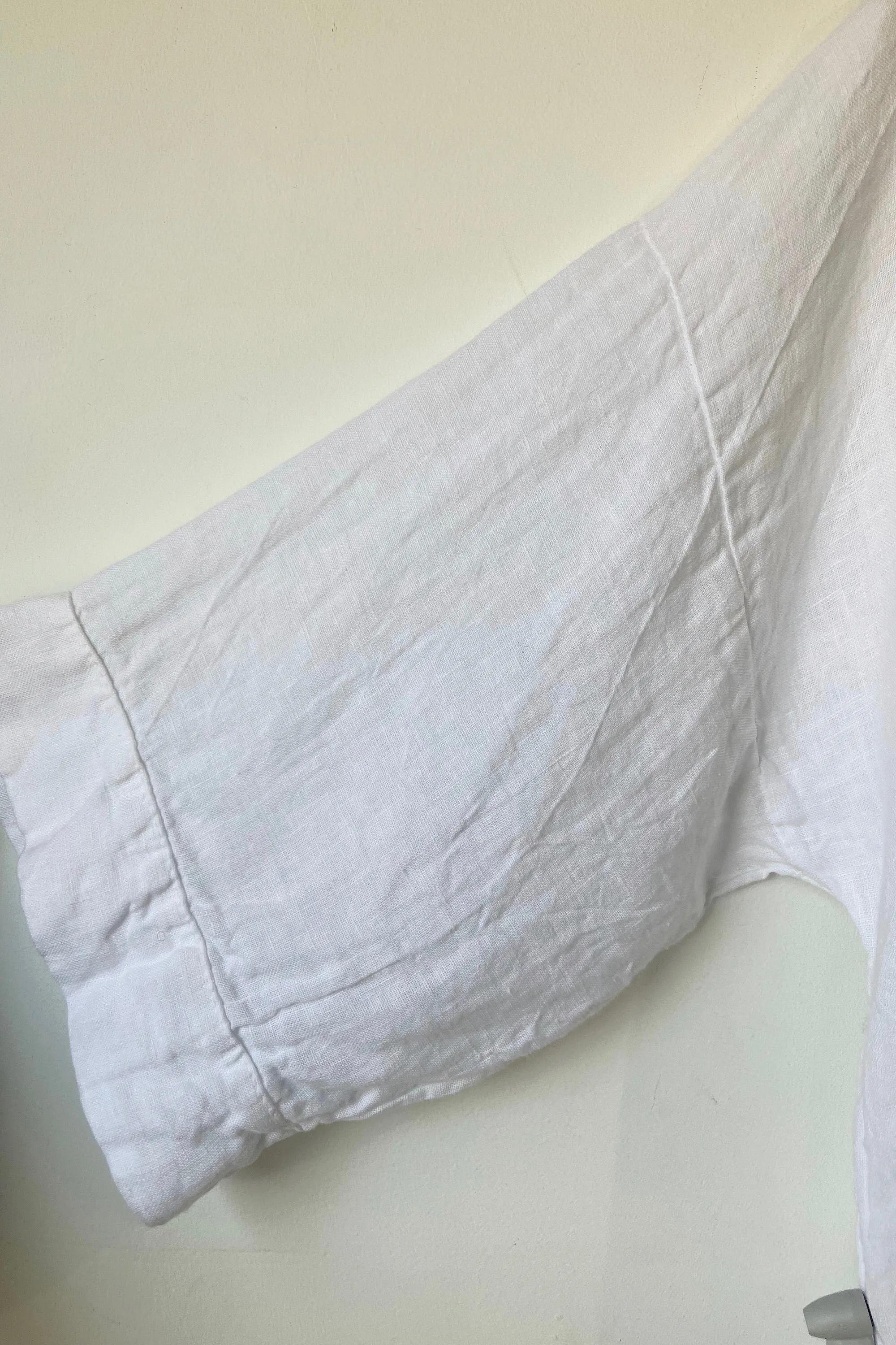 Meo Meli White Linen Top