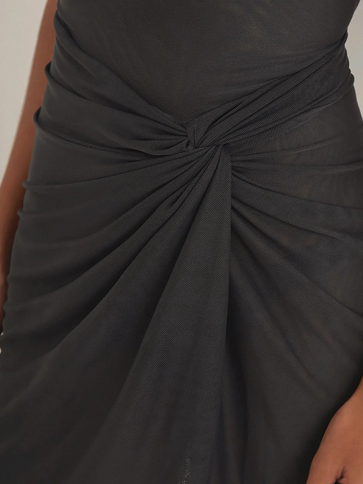Mila Short Cover-Up ::RET