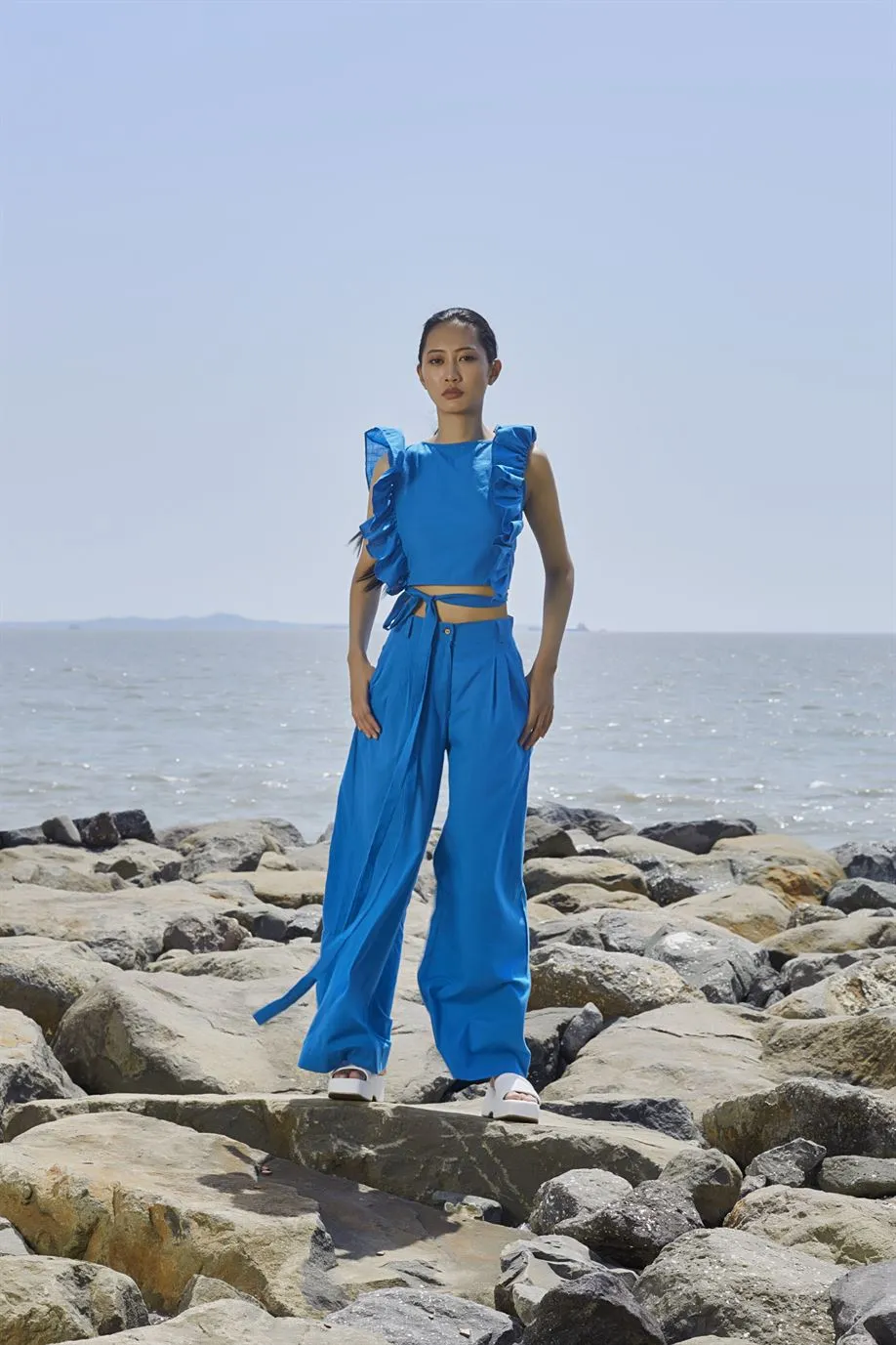 New Season Summer/Fall 24-Top Overlap Cotton Blue-MT Overlap Top-NA Slub Blue-Fashion Edit Mati
