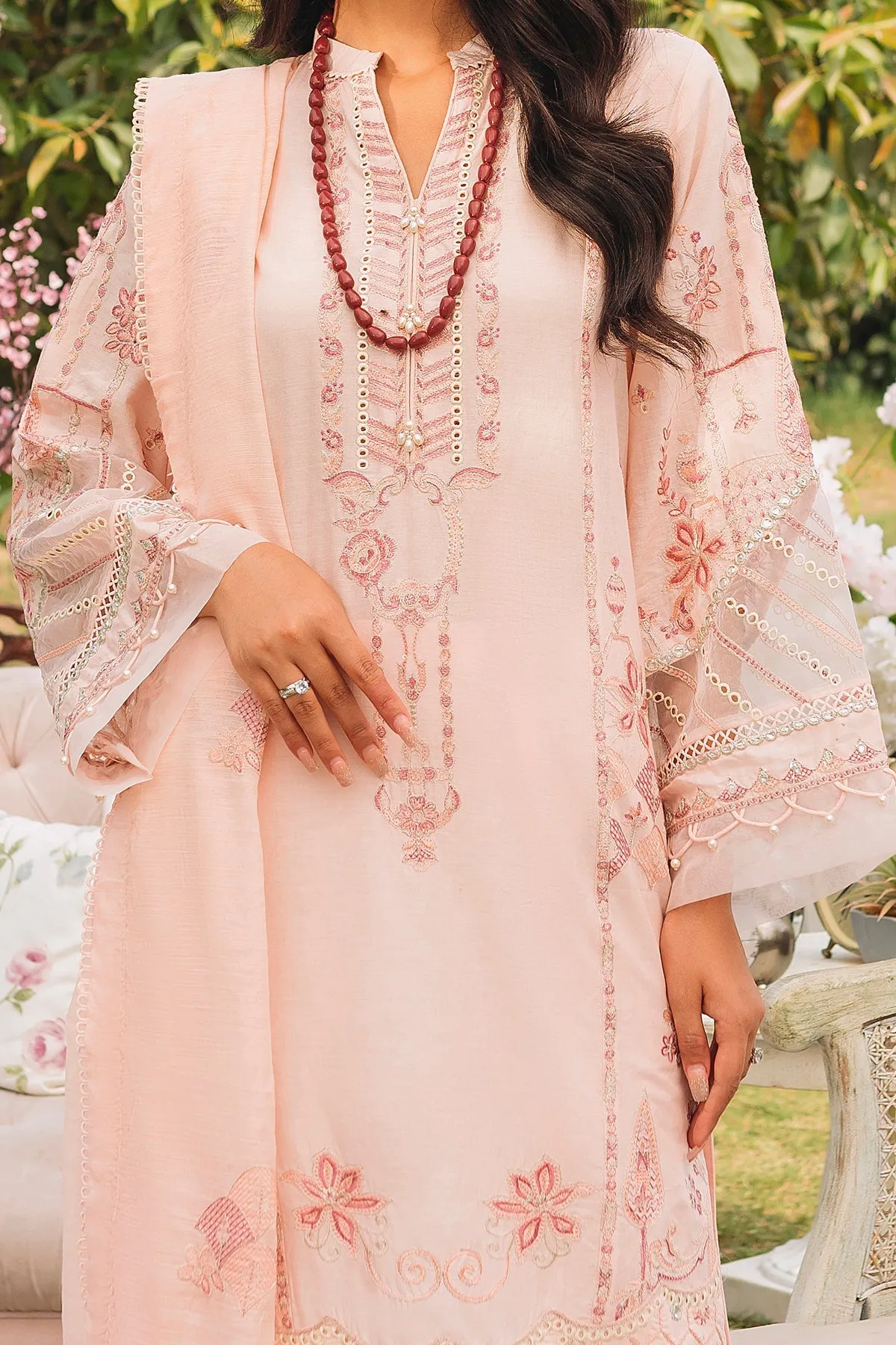Pakistani Salwar Suit in Pastel Pink Embroidered Salwar Kameez