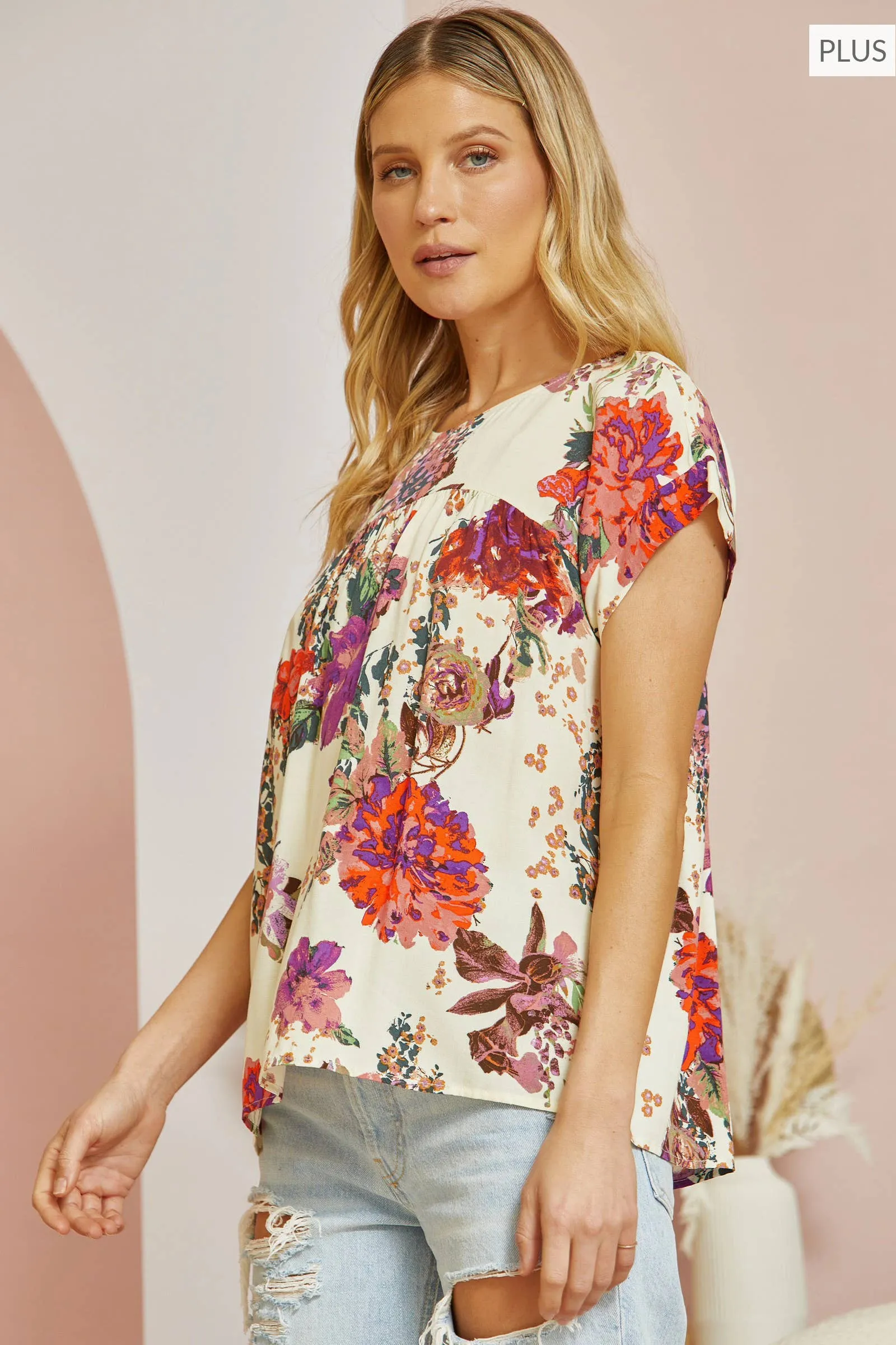 PLUS Tulip Sleeve Top