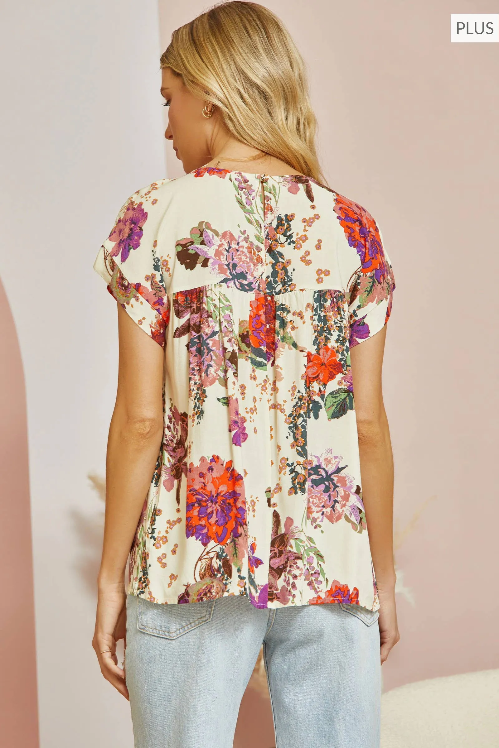 PLUS Tulip Sleeve Top