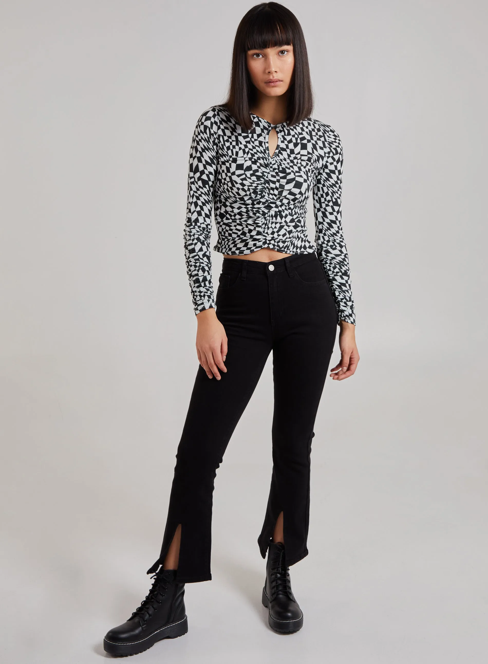 Printed Long Sleeve Keyhole Top