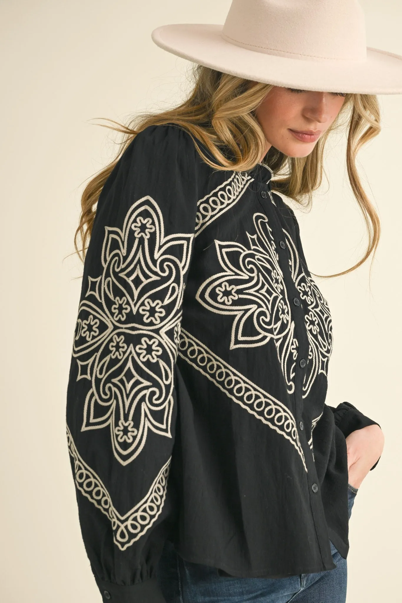 Rodeo Embroidered Blouse (More Colors)