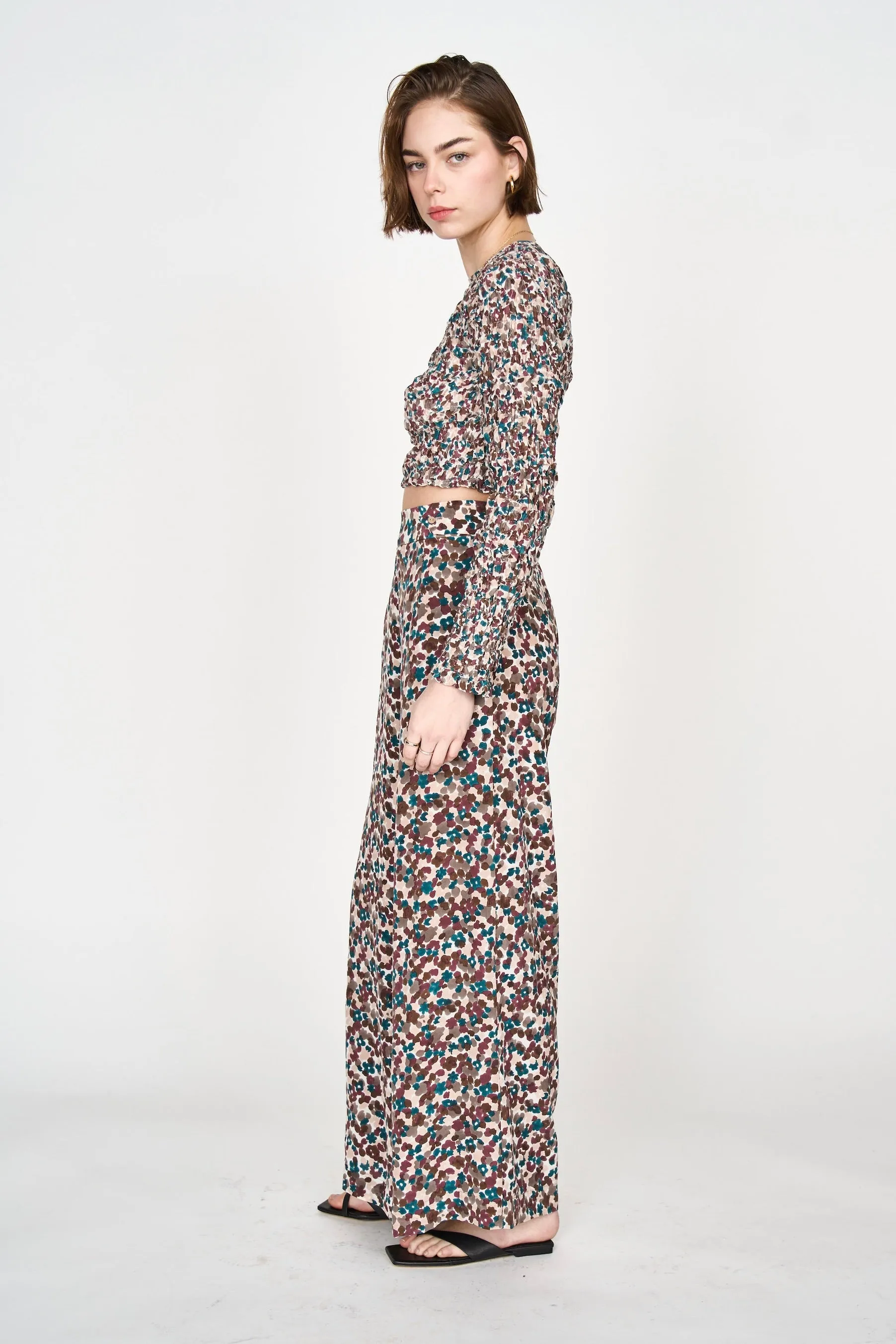 Shoreditch Top in Amaryllis
