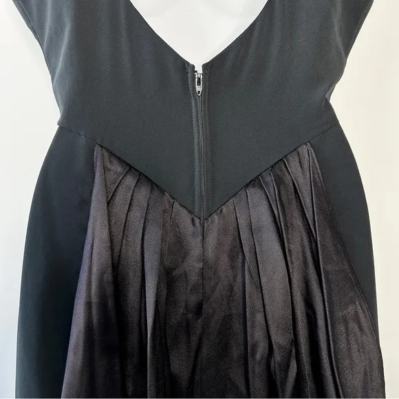 SUSAN ROSELLI VIJACK Vintage Bow Dress Size 7/8 Black Holiday Whimsigoth Cape