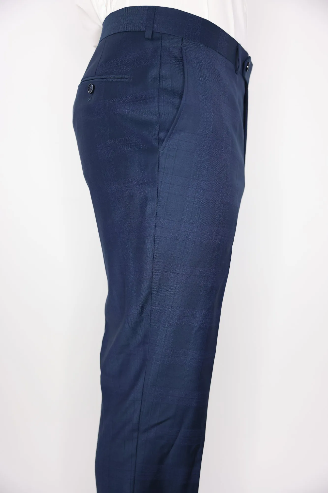 Tiglio CoutuRED Suit