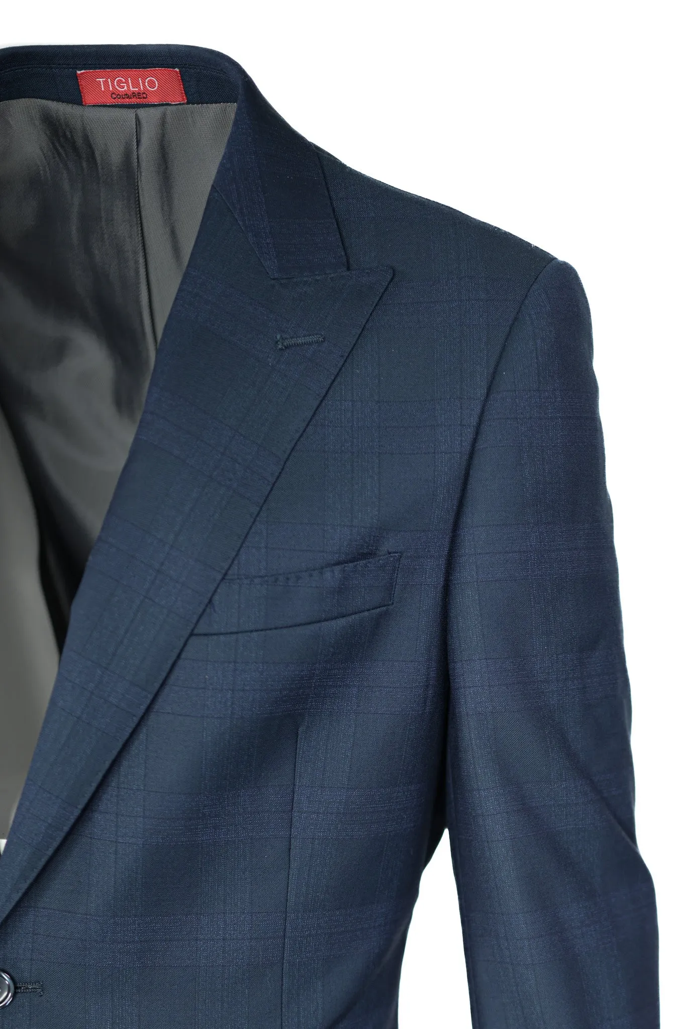 Tiglio CoutuRED Suit