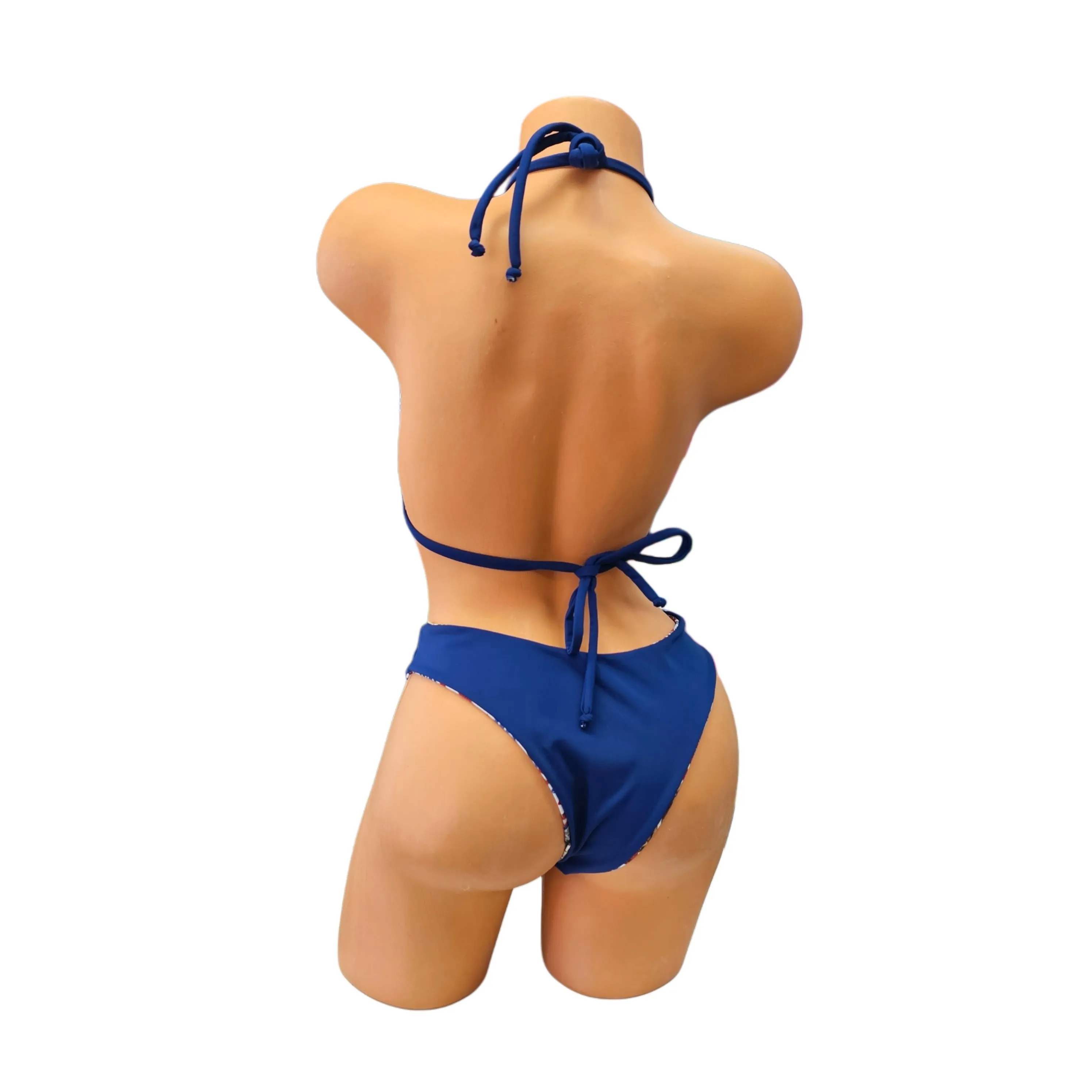 Trump kiss Triangle top